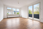 Wohnzimmer - -I| TOP-CHANCE || Attraktive 3-Zi-Whg mit Balkonen || DÜSSELTALER HEIM |I-