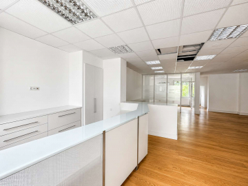 Beste Adresse für Ihr Business – Oberkassel, 40545 Düsseldorf, Bürohaus
