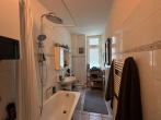 Badezimmer - Tolle Wohnung mit sonniger Terrasse in zentralster Lage
