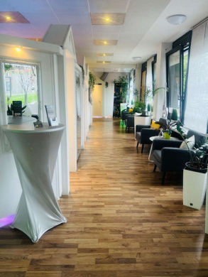 ***IHRE ZUKUNFT – IHRE MÖGLICHKEIT /LADENLOKAL, BÜRO- ODER PRAXIS IN BELIEBTER LAGE KREFELD-HÜLS***, 47839 Krefeld, Einzelhandel