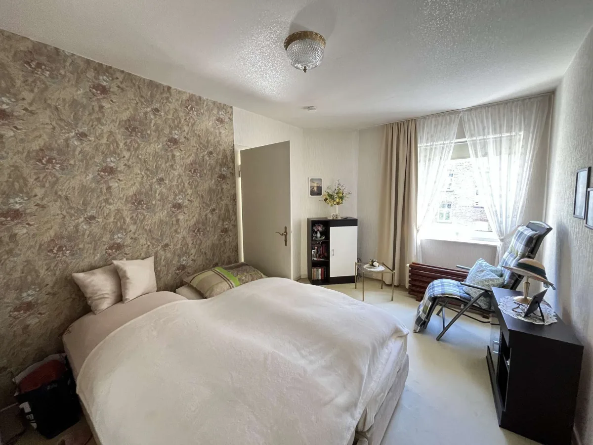 2. Schlafzimmer