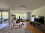 Wohnzimmer - *TOP LAGE MIT TERRASSE & BALKON* – 5 ZI WOHNUNG IN NIEDERKASSEL