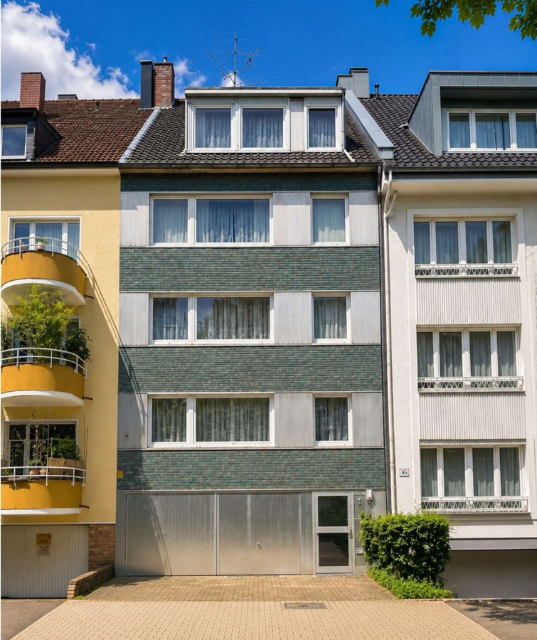 Mehrfamilienhaus