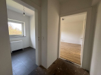 Flur - Helle 2-Zimmer-Wohnung mit guter Raumaufteilung