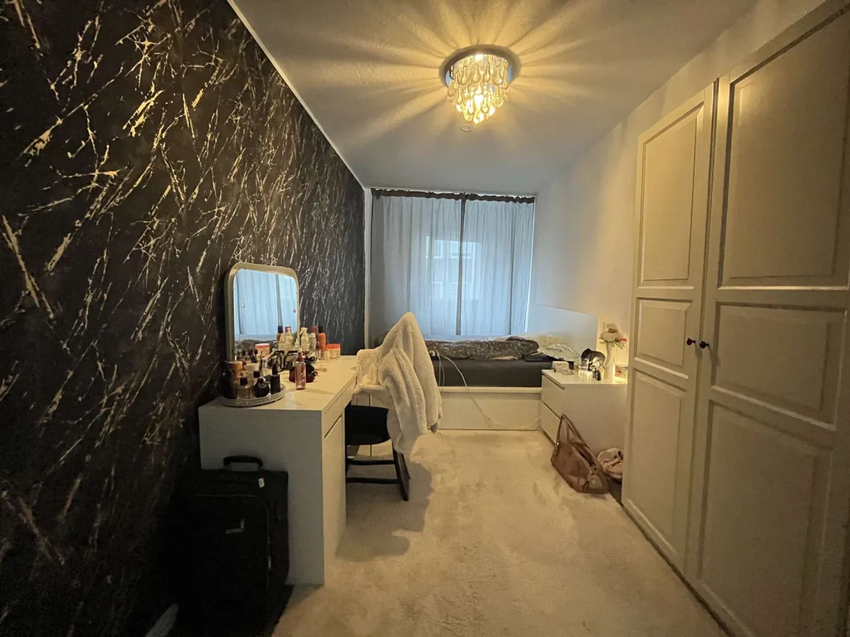 2. Schlafzimmer