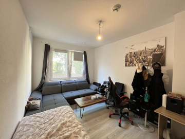 *2 ZI WOHNUNG MIT BALKON* – ZENTRAL IN DÜSSELDORF, 40227 Düsseldorf, Etagenwohnung