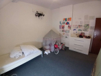 Kinderzimmer/Wohnen - Charmante 2-Zimmer-Wohnung im Altbau-Charme – ideale Kapitalanlage