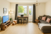 Wohnzimmer - -I|TOP-ANGEBOT || Attraktive 2-Zi-Whg mit Balkon || WOHNEN IM FH-VIERTEL |I-