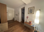 Flur - MODERNISIERTE 3-ZIMMER-WOHNUNG IN FLINGERN – SOFORT BEZIEHBAR