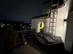 Balkon - MODERNISIERTE 3-ZIMMER-WOHNUNG IN FLINGERN – SOFORT BEZIEHBAR