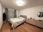Schlafzimmer - MODERNISIERTE 3-ZIMMER-WOHNUNG IN FLINGERN – SOFORT BEZIEHBAR