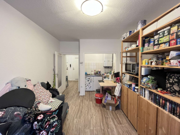 *SUPER SINGLE WOHNUNG + BALKON* – ZENTRAL IN UNTERBILK, 40219 Düsseldorf, Etagenwohnung