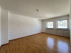 Schlafzimmer - *LEERE 3 ZI WOHNUNG MIT 2 BALKONEN* – IM SCHÖNEN DÜSSELTAL