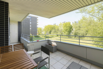 *LEBENSKOMFORT PUR* – 5 ZI WOHNUNG MIT TERRASSE IN NIEDERKASSEL, 40547 Düsseldorf, Etagenwohnung