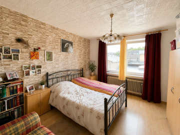 *3 ZI WOHNUNG MIT BALKON* – SPANNENDER PREIS ZUR ANLAGE, 40219 Düsseldorf, Etagenwohnung