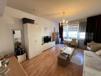Wohnzimmer - *2 ZIMMER STADTWOHNUNG IN DÜSSELDORF* – ZENTRALE LAGE