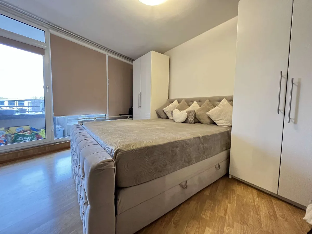 1. Schlafzimmer