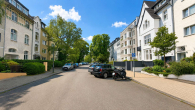 Straßenblick - -I| JETZT VORMERKEN || Penthouse-Maisonette mit großem Dachgarten || ZOO SKY |I-
