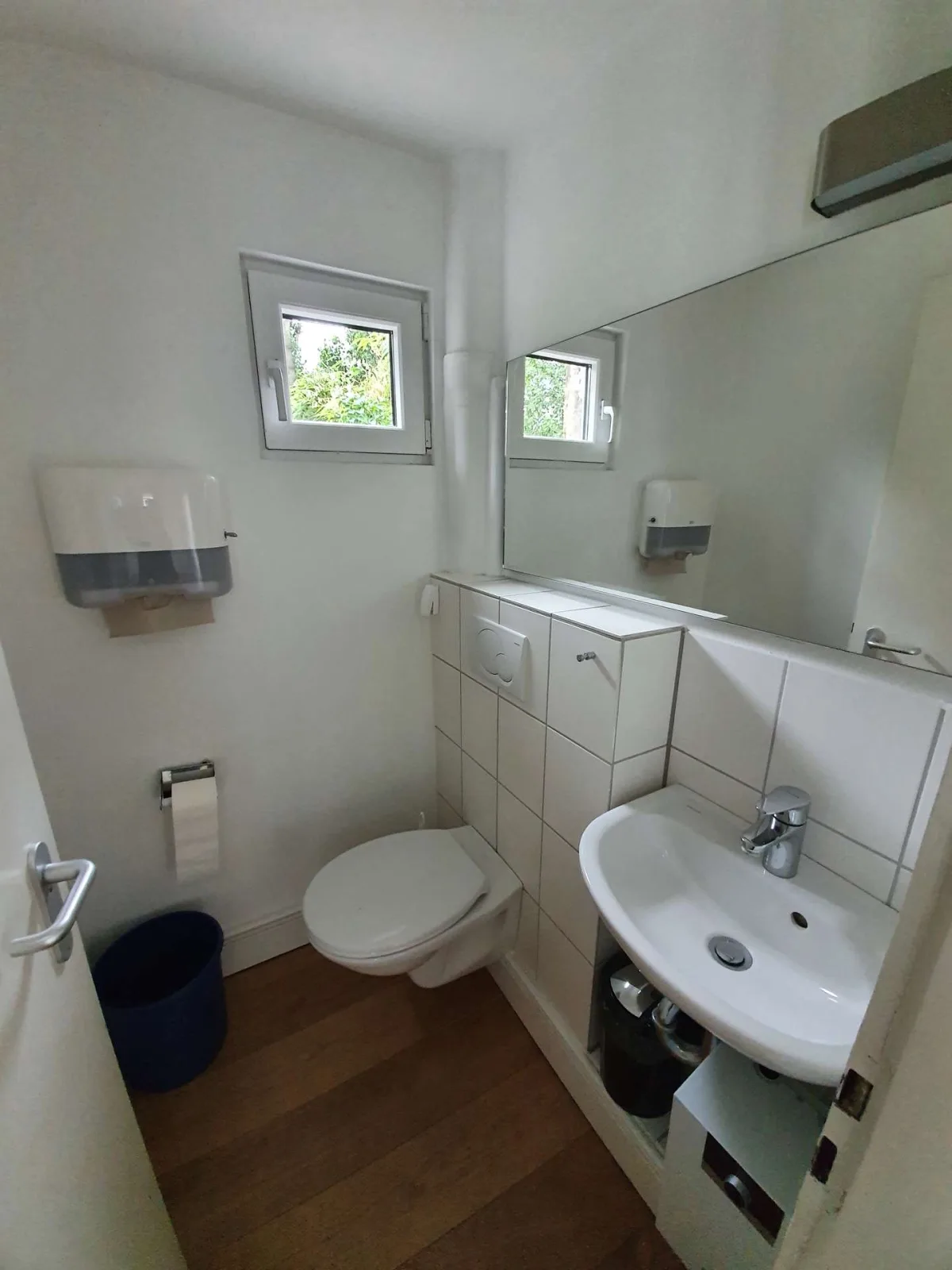 WC- Damen