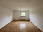Schlafzimmer - BEZUGSFREIE 2 ZI WOHNUNG MIT GARTEN – GÜNSTIG IN DÜSSELDORF
