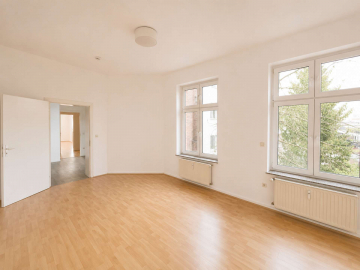 *HELLE & LEERE 2 ZI WOHNUNG* – LEBEN IM DÜSSELTAL, 40239 Düsseldorf, Etagenwohnung