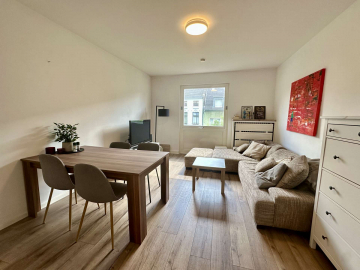Solides Mehrfamilienhaus in sonniger und zentraler Lage – Faktor 24, 40215 Düsseldorf, Wohn- und Geschäftshaus