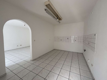 2-Zimmer-Wohnung mit idealer Grundlage zur individuellen Neugestaltung, 45329 Essen, Erdgeschosswohnung