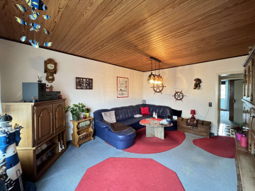 *INVESTIEREN WO ES SICH LOHNT* – 3 ZI WOHNUNG MIT 2 BALKONEN, 40217 Düsseldorf, Etagenwohnung