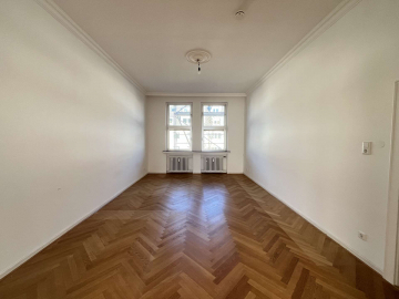 *EINZIEHEN UND WOHLFÜHLEN* – 3 ZI & BALKON IM DÜSSELTAL, 40239 Düsseldorf, Etagenwohnung