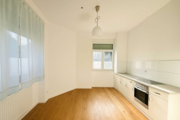 *RENOVIERTE 2 ZIMMER WOHNUNG* IDEAL als KAPITALANLAGE, 40227 Düsseldorf, Etagenwohnung