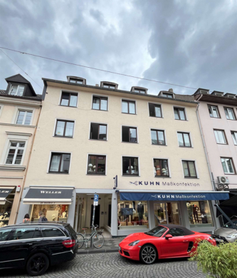 *PRESTIGEOBJEKT AM CARLSPLATZ* – WGH MIT POTENZIAL, 40213 Düsseldorf, Mehrfamilienhaus