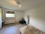 Schlafzimmer - *TOLLES APARTMENT MIT GROßEM GARTEN* – 2 ZI WOHNUNG