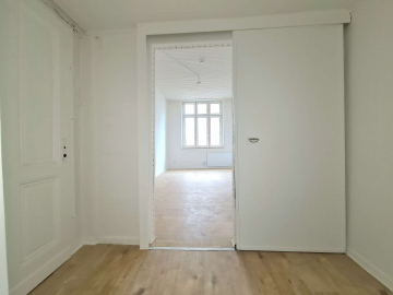 *TOP LAGE! – ALTBAUWOHNUNG IN UNTERBILK* – helle und geräumige 3 Zimmer Einheit, 40217 Düsseldorf, Wohnung