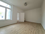 Wohnzimmer - *TOP LAGE! – ALTBAUWOHNUNG IN UNTERBILK* – helle und geräumige 3 Zimmer Einheit