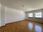 2. Schlafzimmer - MÖGLICHE 5 ZIMMER WOHNUNG MIT 3 BALKONEN – ZUSAMMENLEGEN
