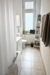 Badezimmer - Apartment in zentralster Lage mit Balkon – Ideal als Investment zur Wertsteigerung