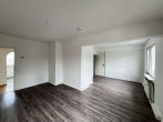 Wohnzimmer - *LEERE TERRASSENWOHNUNG MIT 5 ZIMMERN* – IN ZENTRALER LAGE