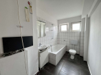 Bad - *LEERE TERRASSENWOHNUNG MIT 5 ZIMMERN* – IN ZENTRALER LAGE