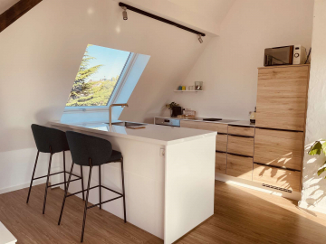 Über 5 % Rendite – modernes Dachgeschoss mit Loft-Charakter in Pempelfort, 40476 Düsseldorf, Dachgeschosswohnung