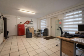 Büro - -I| WERKSTATT || Spannendes Hinterhofgewerbe || PEMPELVESTMENT |I-