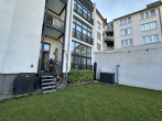 Garten - FEINE 3-ZIMMER-WOHNUNG MIT GARTEN IN SPITZENLAGE