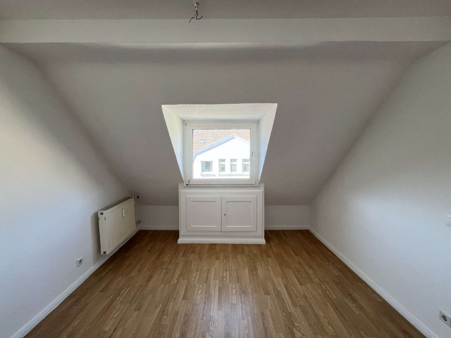 2. Schlafzimmer