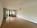 Wohnzimmer - *FREIE 2 ZI WOHNUNG MIT BALKON + GARAGE* – IN NIEDERKASSEL