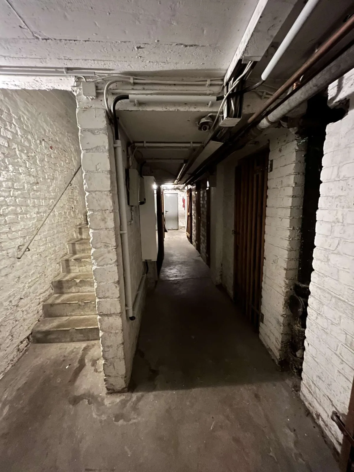 Keller
