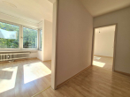 Musterfoto Diele 1 - -I| TOP-LAGE || Attraktive 3-Zimmer-Wohnung || DÜSSELTALER HEIM |I-