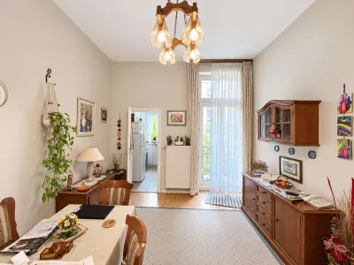 *SELTENE CHANCE IN GOLZHEIM* – 3 ZI WOHNUNG MIT BALKON, 40476 Düsseldorf, Etagenwohnung