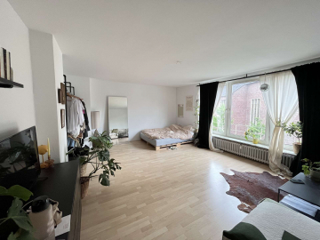 *PRAKTIKABELE 3 ZI WOHNUNG MIT BALKON* – UNTERBILK ZENTRUM, 40219 Düsseldorf, Etagenwohnung