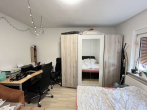 Wohnzimmer - *LUKRATIVE 2 ZIMMER WOHNUNG MIT GARTEN* – IN ANGERMUND