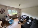 Wohnzimmer - *2 ZIMMER EG WOHNUNG MIT BALKON & GARTEN* – IN ANGERMUND