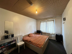 1. Schlafzimmer - *SANIERUNGSPOTENZIAL AM HBF* – 3 ZI WOHNUNG ZUM VERMIETEN